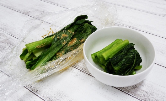 かんたん糠床 使い方 小松菜のぬか漬 その他の商品を使ったレシピ レシピ 野菜の元気をお届けします 株式会社ピックルスコーポレーション