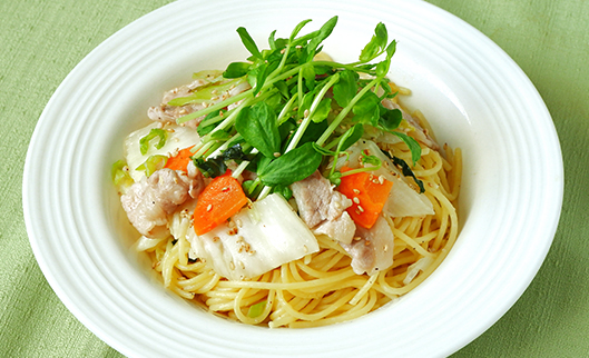 だしが効いた 白菜と豚肉のパスタ